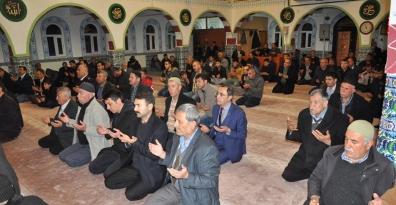 Gölbaşı Türk Eğitim- Sen’den şehitler programı