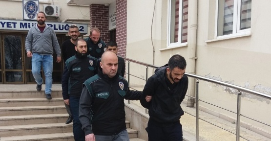 Bursa polisi içicilerden uyuşturucu satıcılarına ulaştı