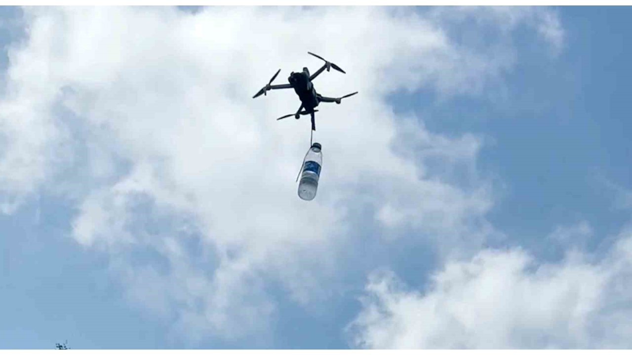 Dron İle Çay Bahçesine Su Servisi