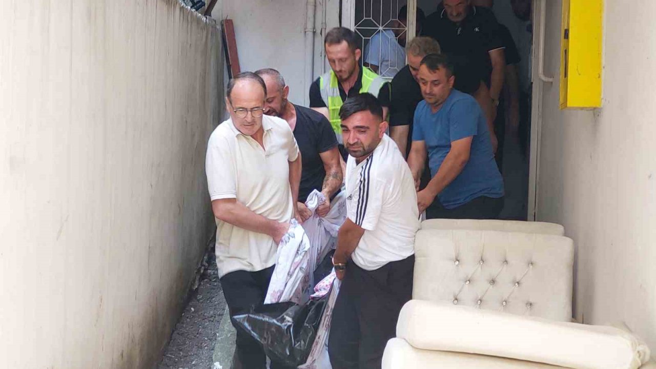 Samsun’da 29 Yaşındaki Genç Arkadaşlarının Evinde Ölü Bulundu