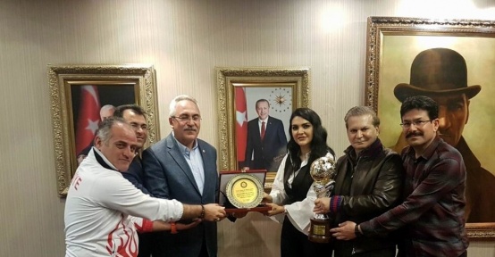 İşitme Engelliler Milli Takımı sözünü tuttu