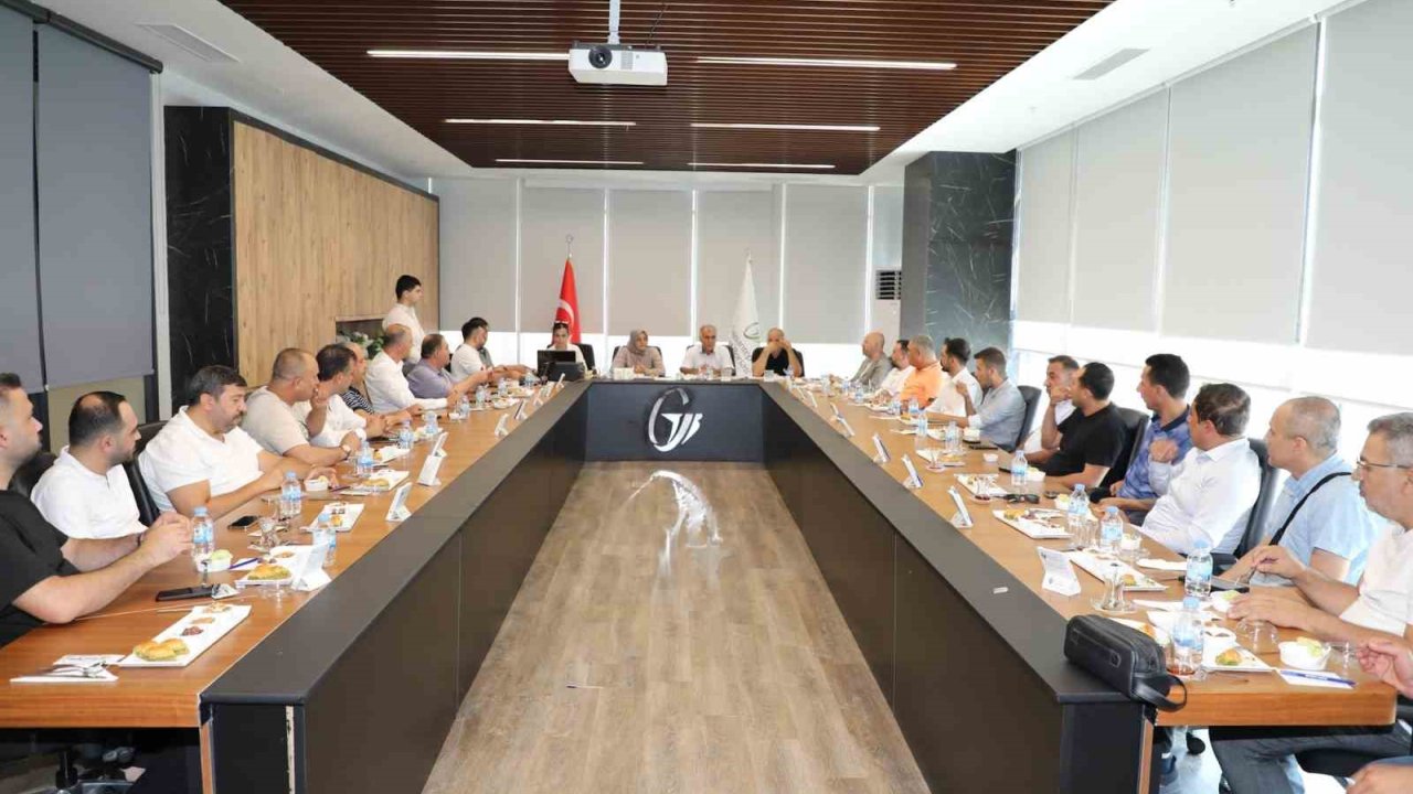 Yumurta Üreticileri Birliği’nde Bayrak Değişimi