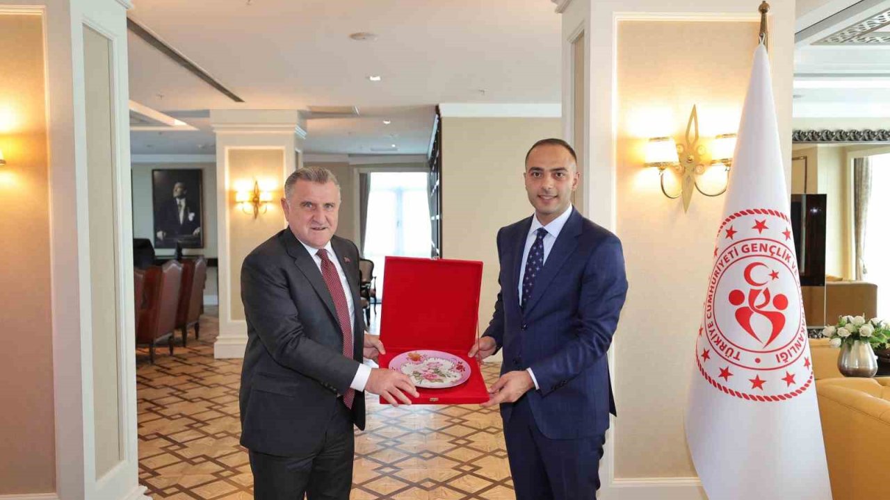 Gaziosmanpaşa’ya 500 Milyon Tl’lik Spor Yatırımı