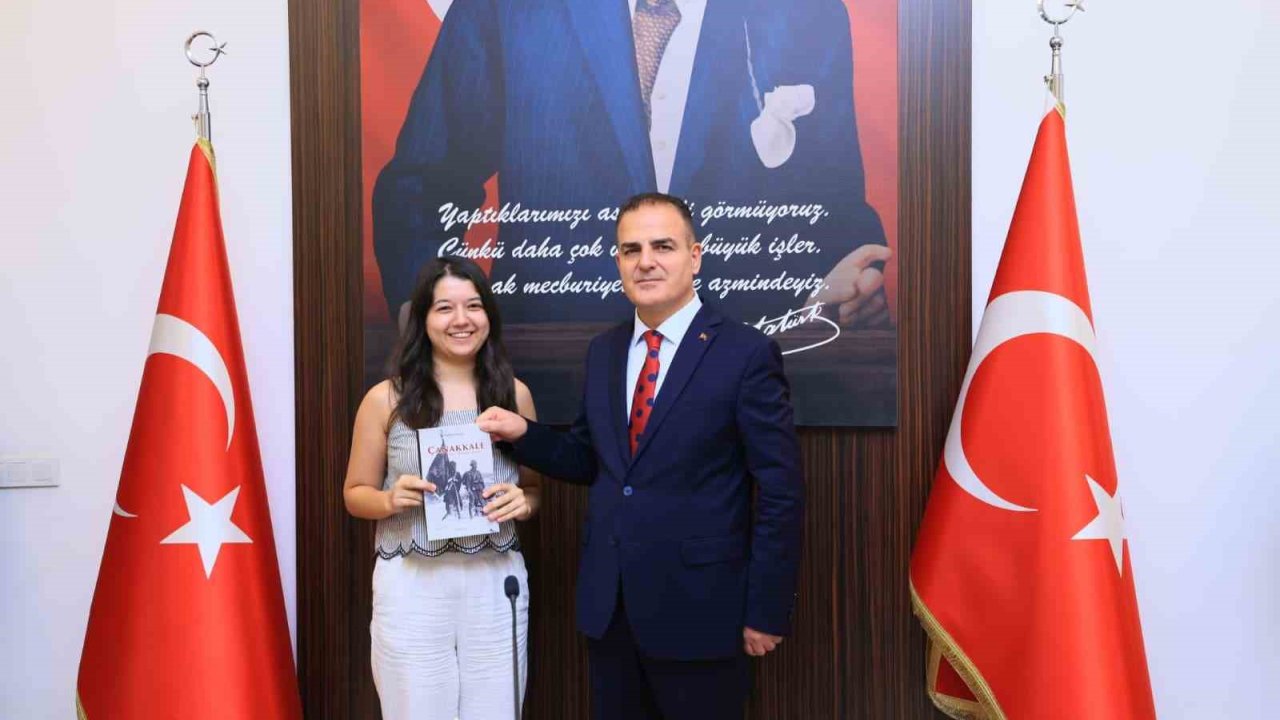 Vali Akbıyık Başarılı Öğrencileri Ağırladı