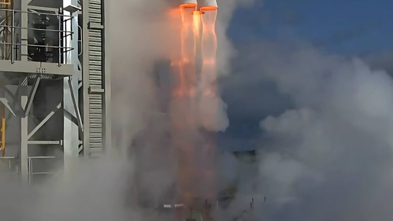 Avustralya Yapımı İlk Yörünge Roketi Kalkıştan Kısa Süre Sonra Düştü