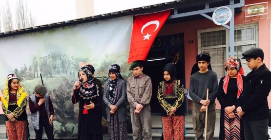 Epçe Ortaokulunda Çanakkale şehitleri anma töreni yapıldı