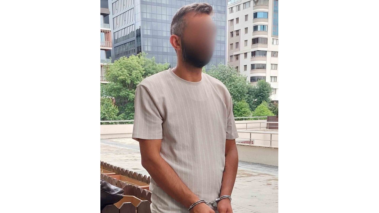 Aldattığını Eşine Anlatan İş Arkadaşını Bıçakladı