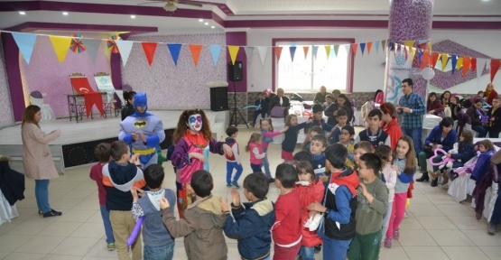 Süleymanpaşa Belediyesi Çocuk Kulübü üyeleri partide buluştu