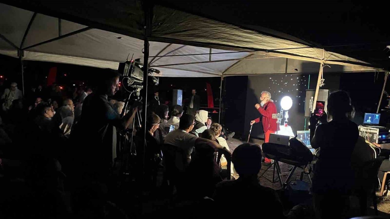 Çocuklar Sandras’ta Uzayın Gizemlerini Keşfetti