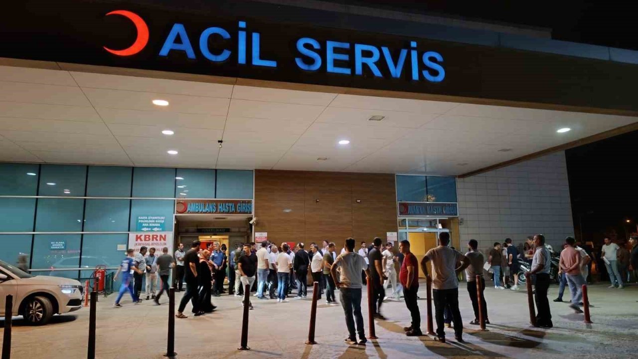 Tarlada İki Grup Arasında Patates Kavgası: 4 Yaralı