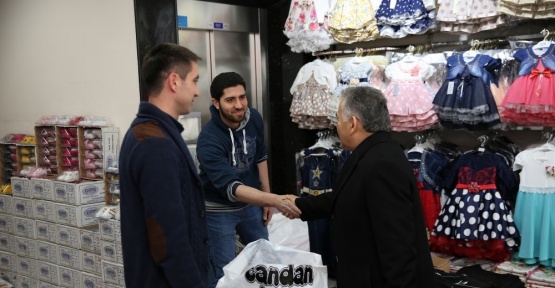 Başkan Büyükkılıç Kiçikapı esnafını ziyaret etti