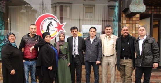 Avrupa Karaelmaslılar Derneğinde görev değişimi