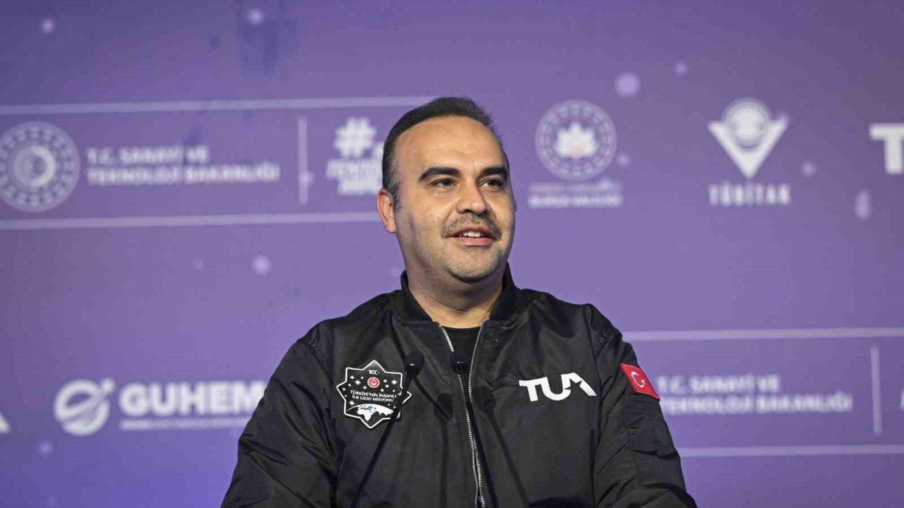 Bakan Kacır’dan Tübitak Gökyüzü Gözlem Etkinliğine Davet