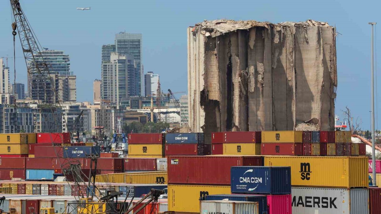 Beyrut Limanı’ndaki Patlamada Hayatını Kaybedenler Anıldı