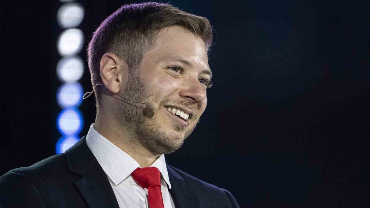 Netanyahu’nun Oğlu Katar Emiri Al Thani Ve Annesini Hedef Aldı: