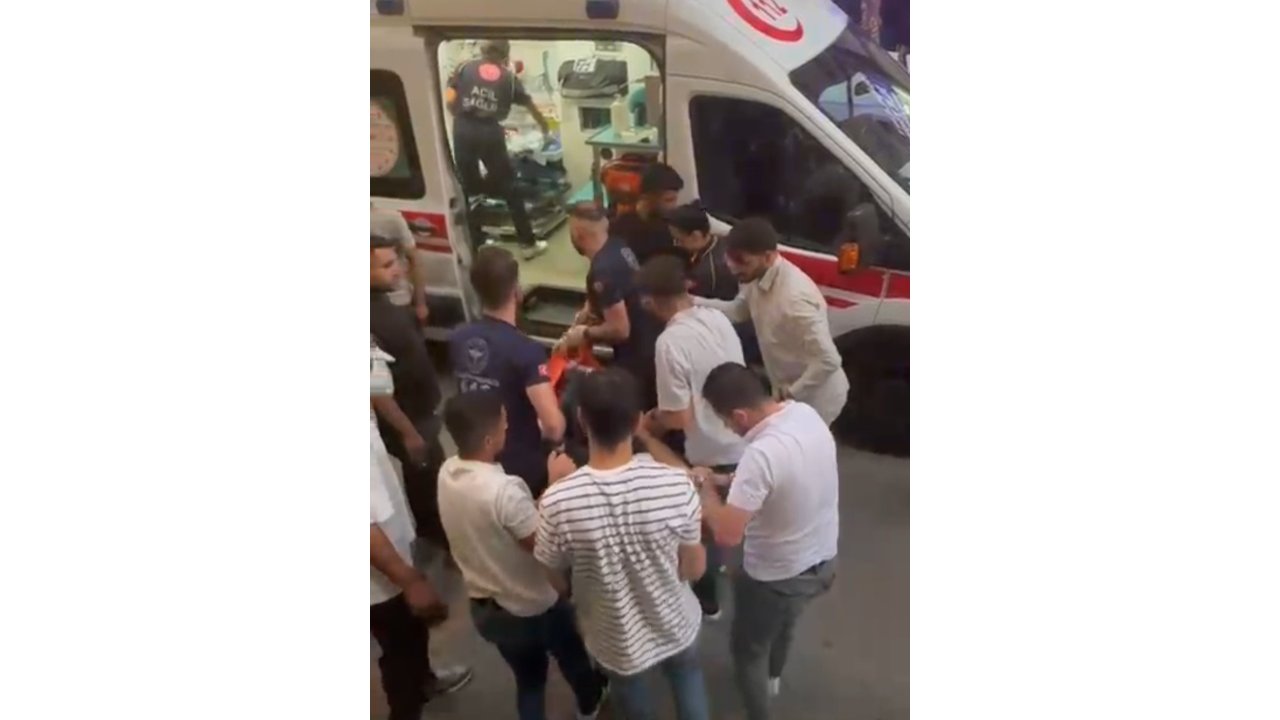 Siirt’te Sokak Ortasında Silahlı Saldırı: 1 Yaralı