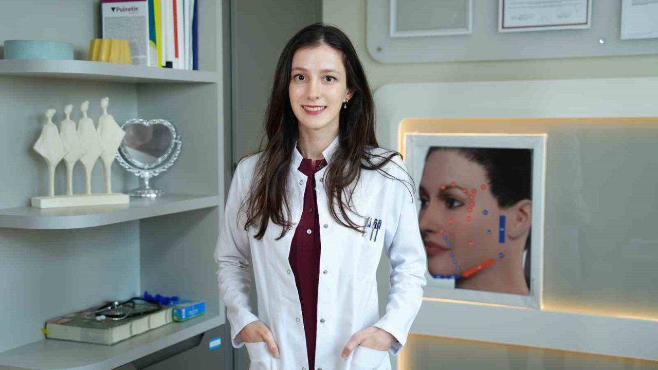 Uzmanından Uyarı: Cildiniz Mavi Işık Tehdidi Altında