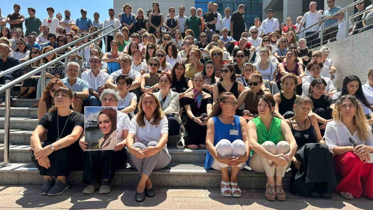 Eşi Tarafından Katledilen Saliha Akkaş Meclis’te Anıldı