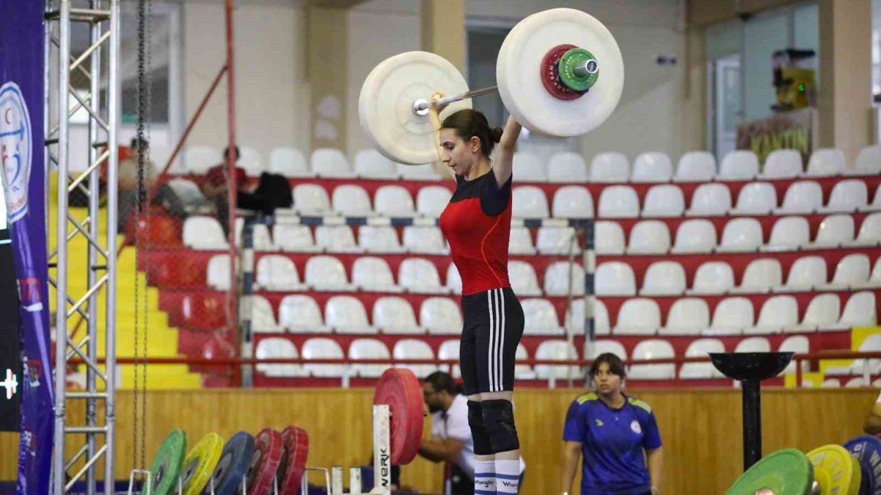 Halter Yıldızlar Kulüpler Türkiye Şampiyonası Sivas’ta Başladı