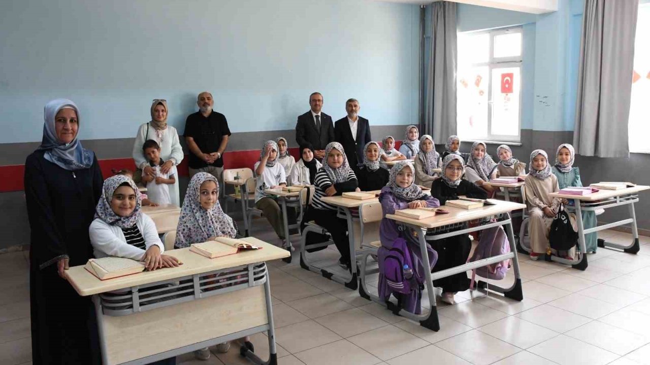 Kız Hafızlık Yaz Kurslarına İnceleme Ziyareti