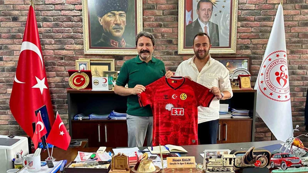 Kulüp Yönetiminden Gençlik Ve Spor İl Müdürü Hasan Kalın’a Ziyaret