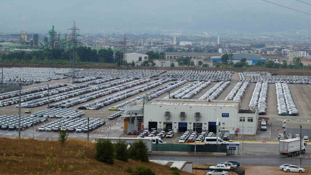 Yağmur Bekleyen Vatandaşa