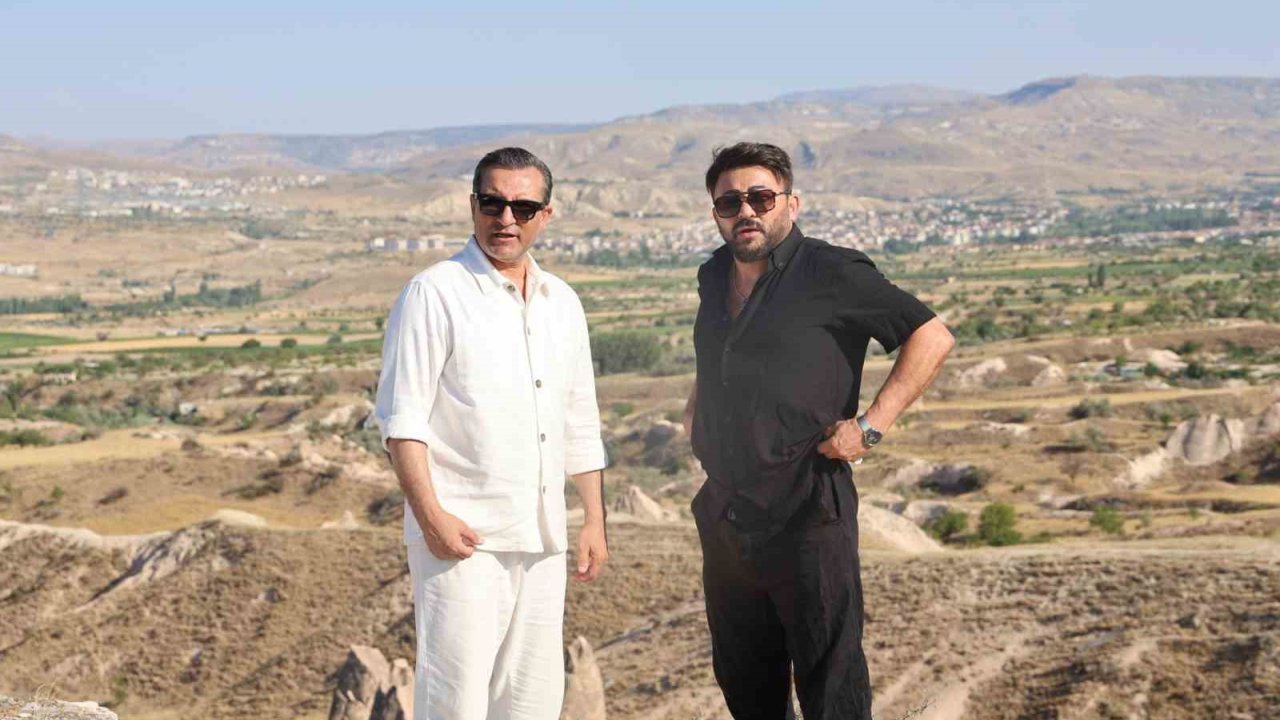 Rafet El Roman Kapadokya’da Klip Çekti