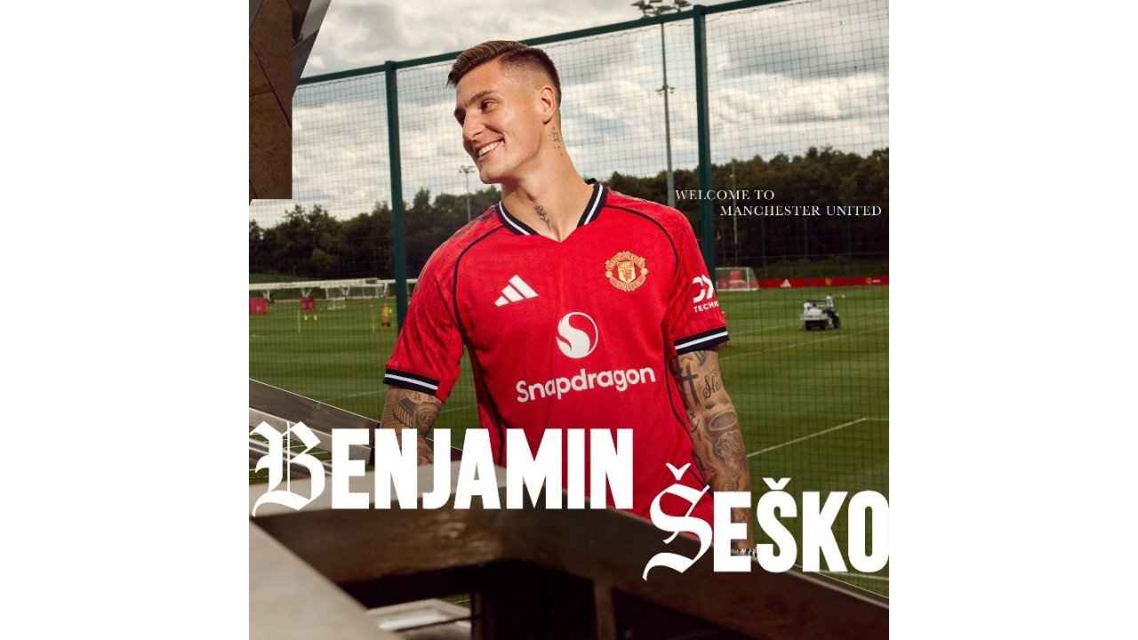 Manchester United, Benjamin Sesko’yu Kadrosuna Kattı