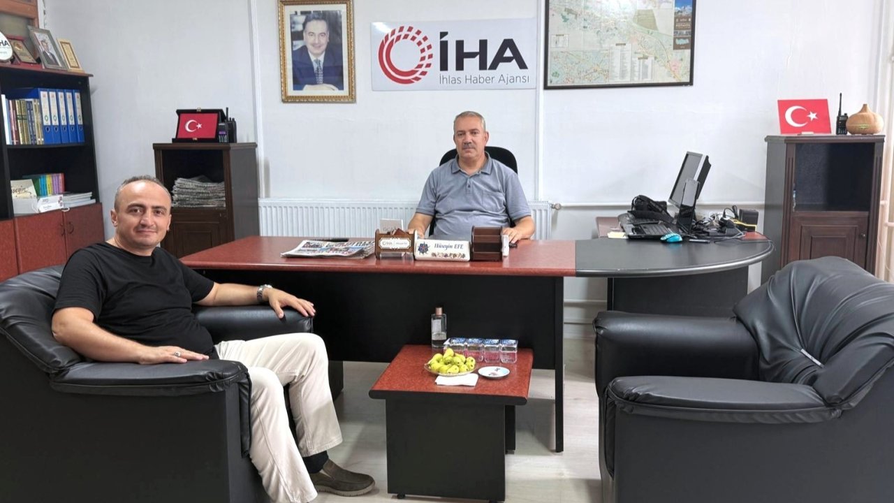 Doç. Dr. Durmuş Özdemir: