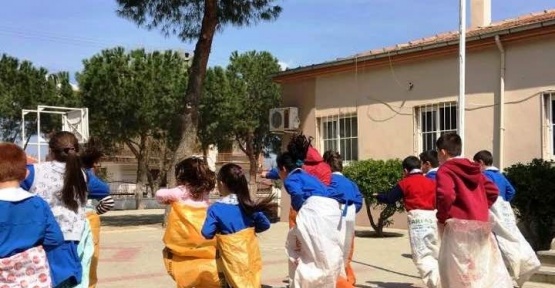 Sarıgöl’de ’Orman ve Ağaç Bayramı’na renkli kutlama