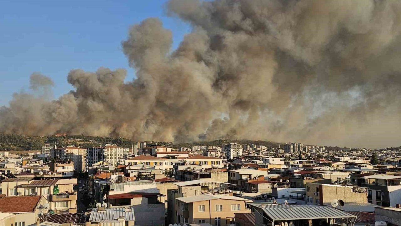 İzmir Buca’da Orman Yangını