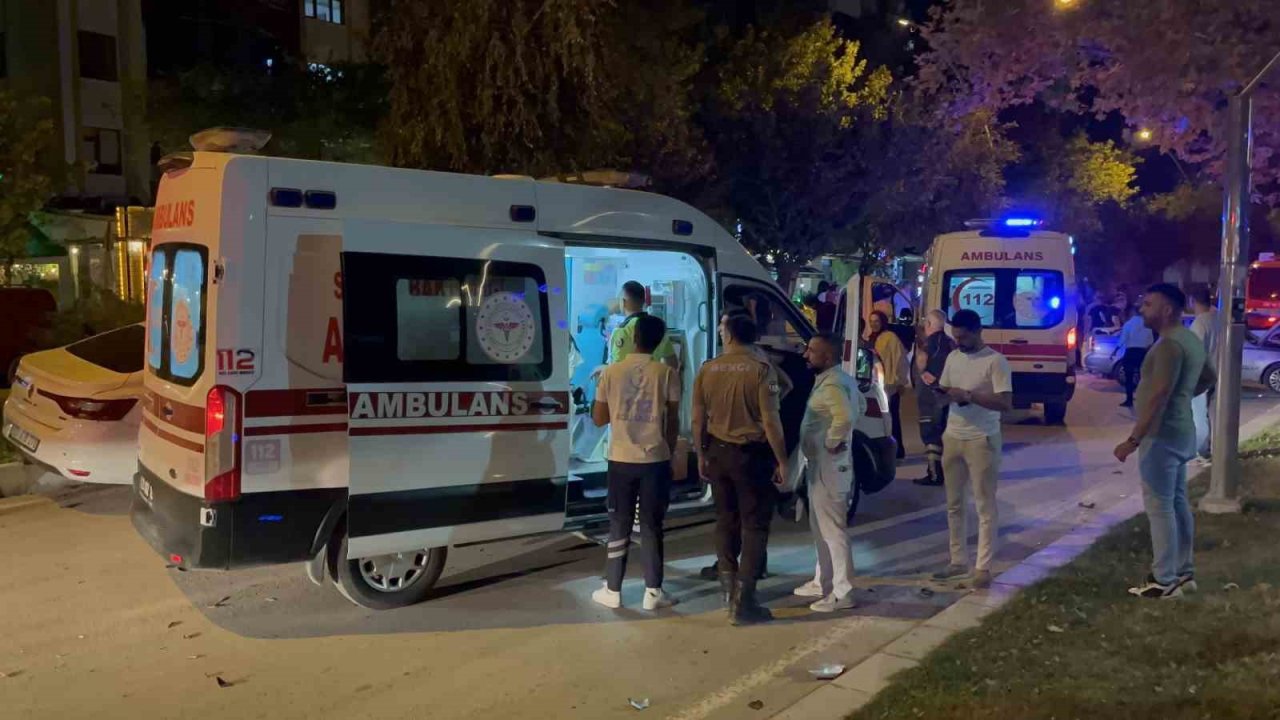 Elazığ’da Zincirleme Trafik Kazası: 2’si Çocuk 4 Yaralı