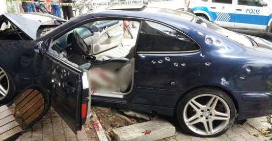 Eşinin yanında öldürülen gencin sanıklarının müebbet hapsi isteniyor