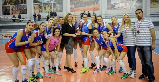 İzmir’in kızları tarih yazdı