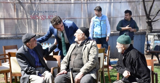 Dursunbey’de Yaşlılar Günü etkinliği