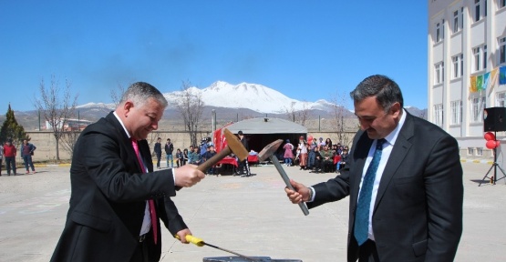 İMKB Fen Lisesinden Nevruz etkinliği