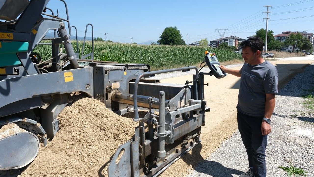 Bolu Belediyesi Ekipleri Şehrin Dört Bir Yanında Çalışıyor