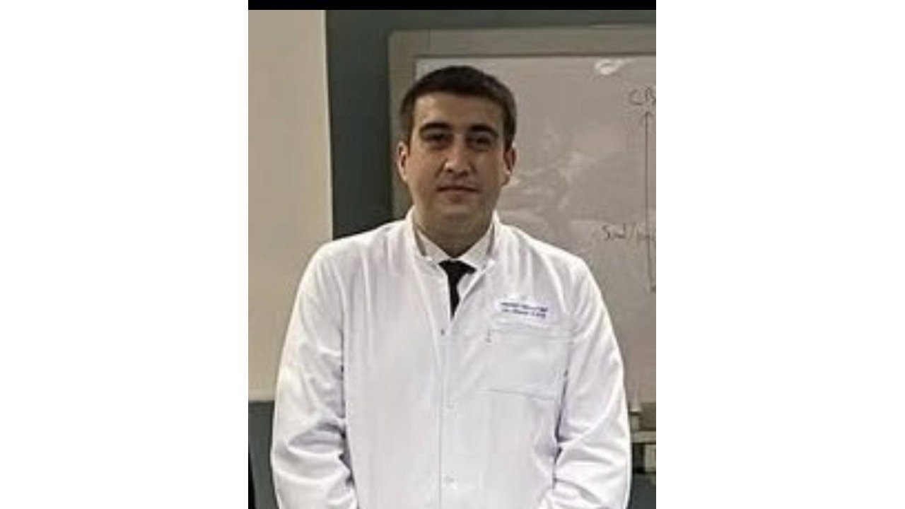 İzmir’de Doktor Evinde Ölü Bulundu