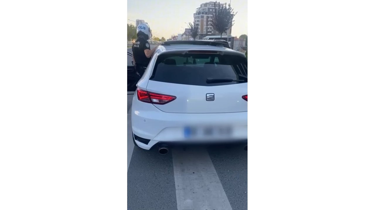 Çorlu’da Abartı Egzoz Kullanan 4 Araç Trafikten Men Edildi