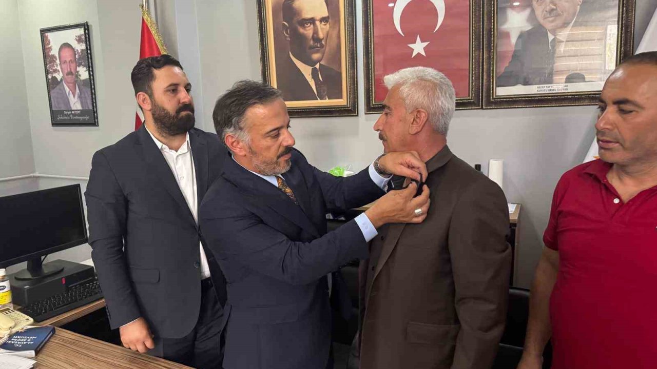 Diyarbakır’da İyi Parti’nin İlçe Teşkilatı Ak Parti’ye Geçti