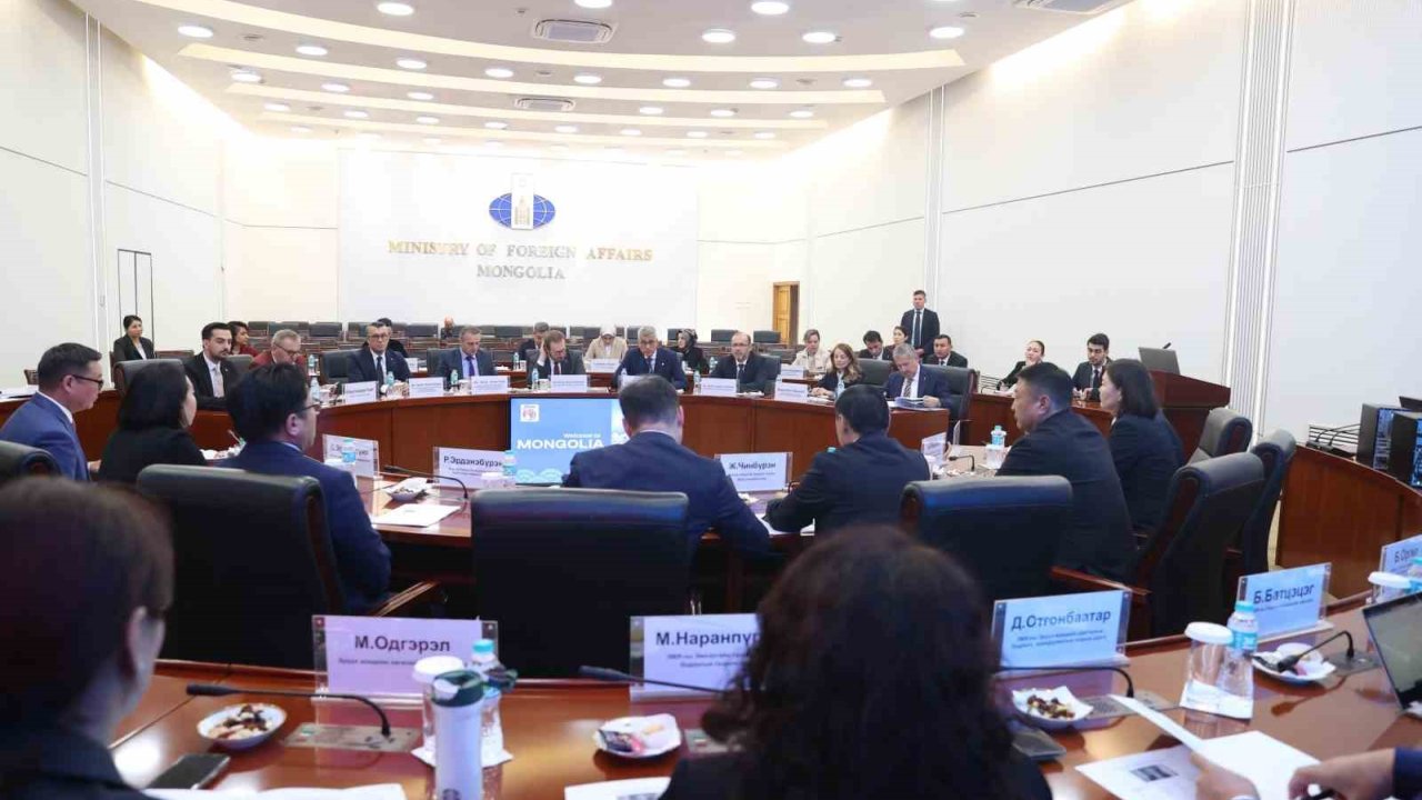 Bakan Memişoğlu, Moğolistan’ı Ziyaret Etti