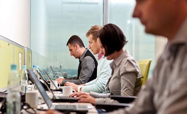 TÜRKİYE’DE HER DÖRT KİŞİDEN BİRİ HAFTADA 60 SAATİN ÜZERİNDE ÇALIŞIYOR