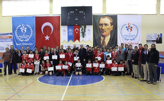 ANALİG MASA TENİSİ GRUP MÜSABAKALARI KARAMAN’DA YAPILDI