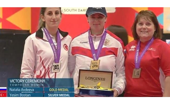 İBB SPOR KULÜBÜ SPORCUSU YEŞİM BOSTAN DÜNYA İKİNCİSİ OLDU