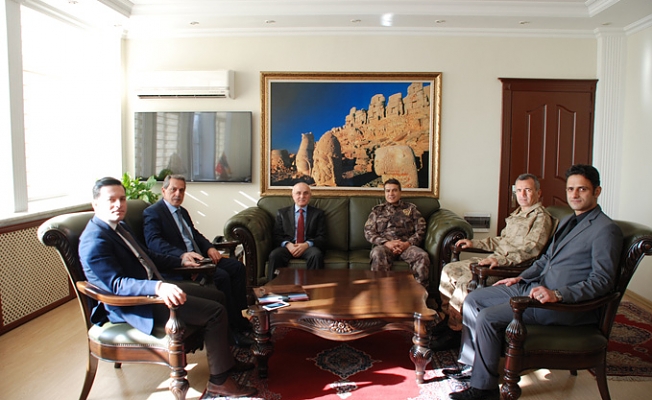 İÇİŞLERİ BAKANLIĞI MÜSTEŞAR YARDIMCISI TAYYİP SABRİ ERDİL’DEN VALİ KALKANCI’YA ZİYARET