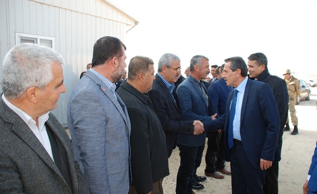 SAMSAT’TA AFET KONUTLARININ İNŞAA SÜRECİ İLE İLGİLİ BİLGİLENDİRME TOPLANTISI YAPILDI