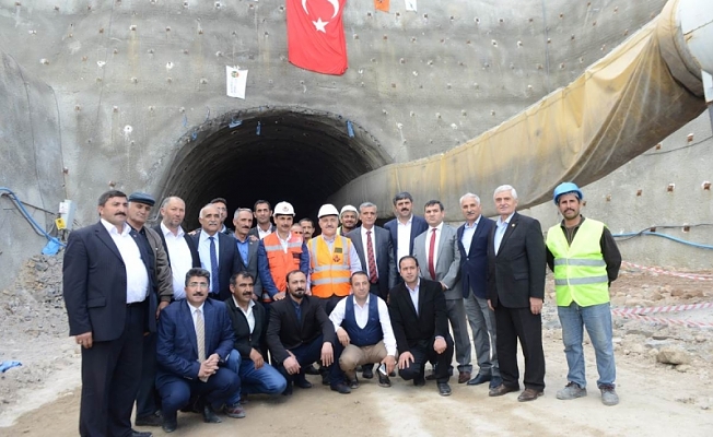 Ulaştırma Denizcilik ve Haberleşme Bakanımız Sayın Ahmet Arslan, İlimizi Ziyareti etti.