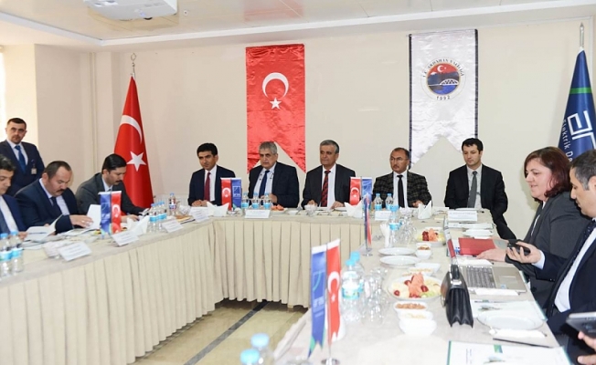 ARAS-EDAŞ yatırımları değerlendirme toplantısı yapıldı