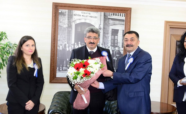 VALİ, BİLMEZ’DEN VERGİ HAFTASI KABÜLÜ