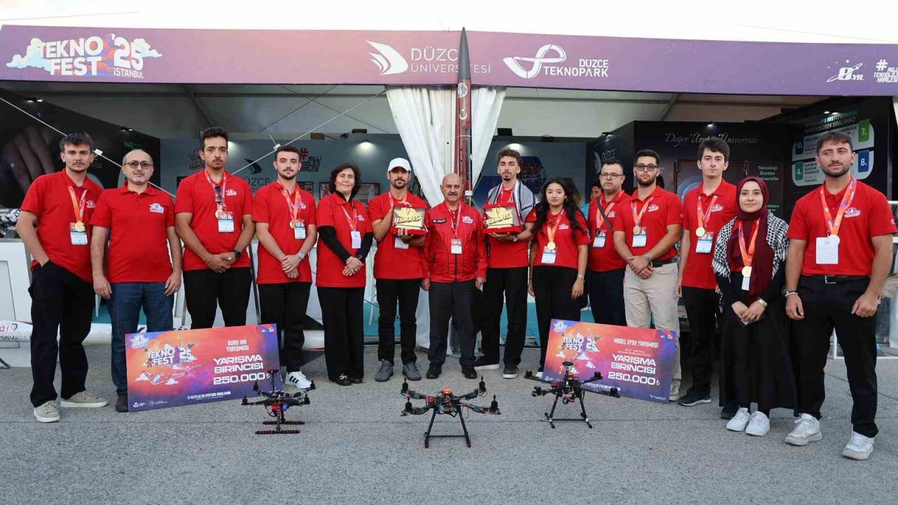 Düzce Üniversitesi Öğrencileri Teknofest 2025’te Zirvede